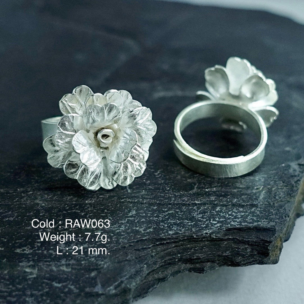 Art on your finger. Handmade silver ring.