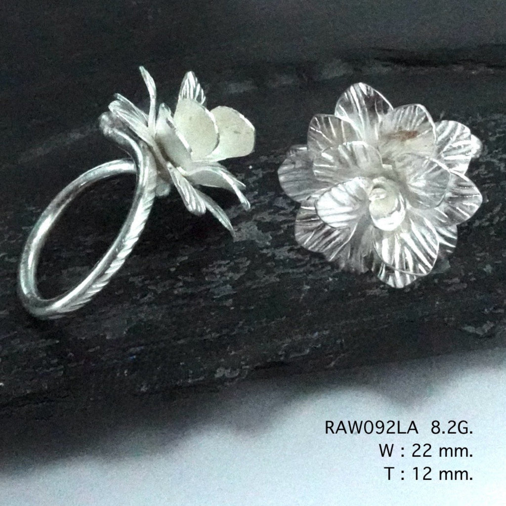 Simply beautiful handmade silver ring.