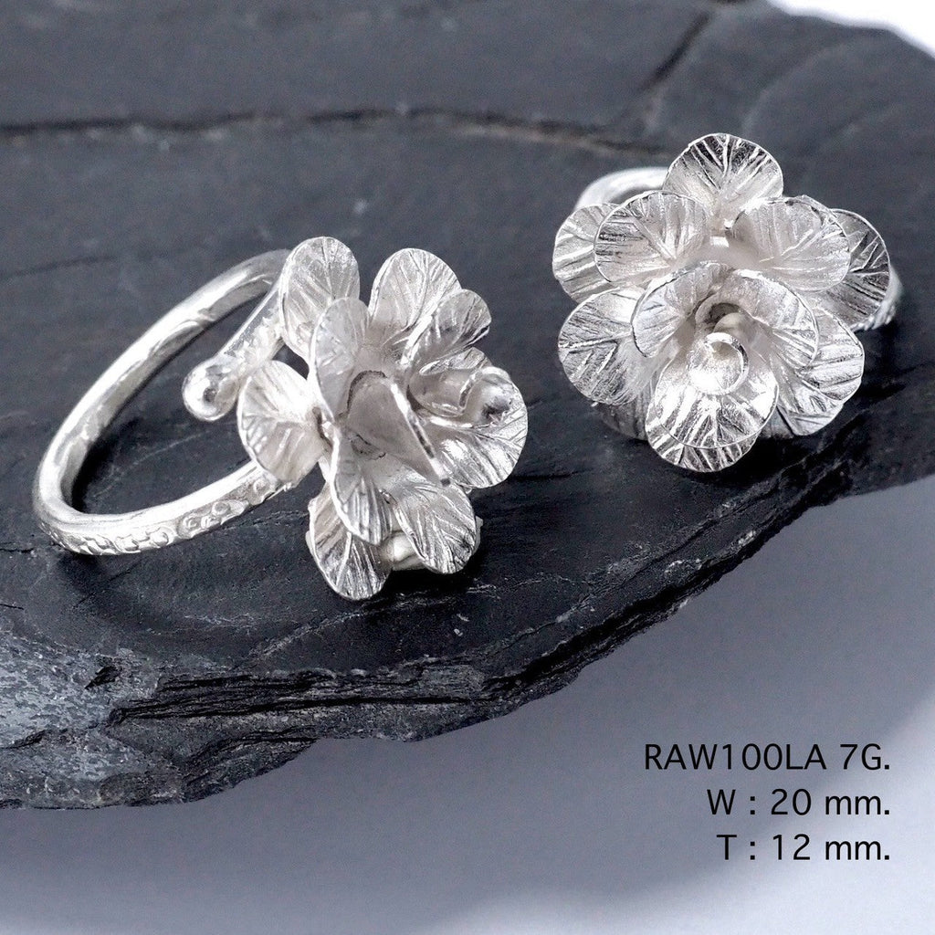 The perfect handmade silver ring gift.