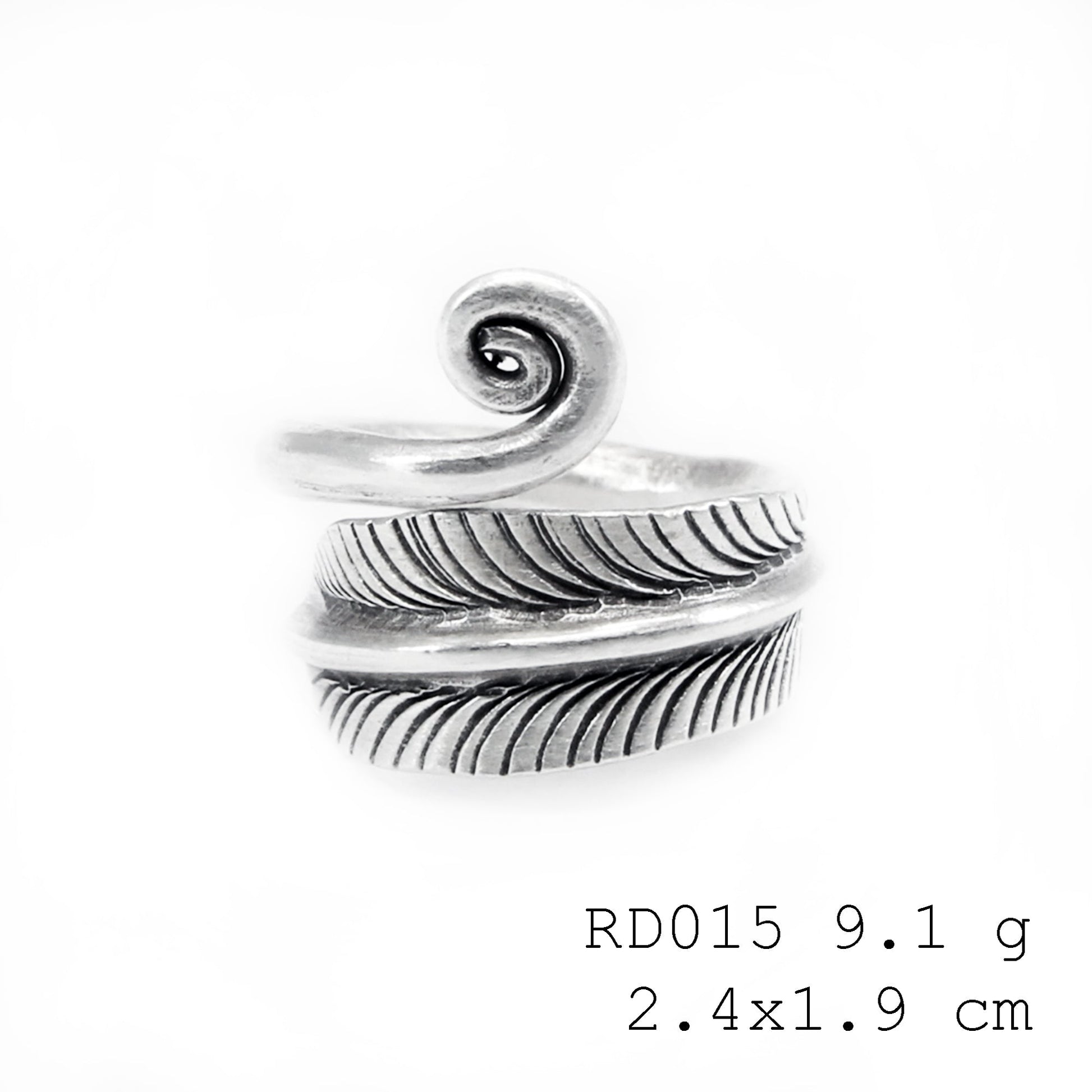 Pure silver, pure imagination. SNAIL SNAKE silver ring.