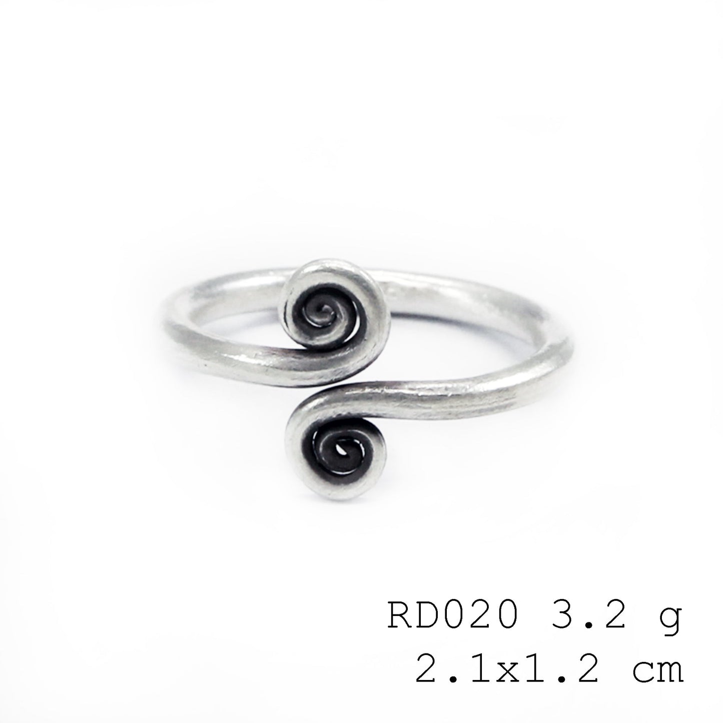 The shell and the coil. Stunning SNAIL SNAKE silver ring.