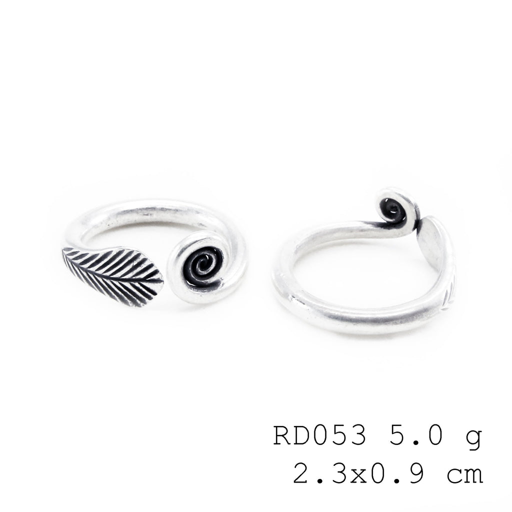 Embrace the unconventional. SNAIL SNAKE silver ring.