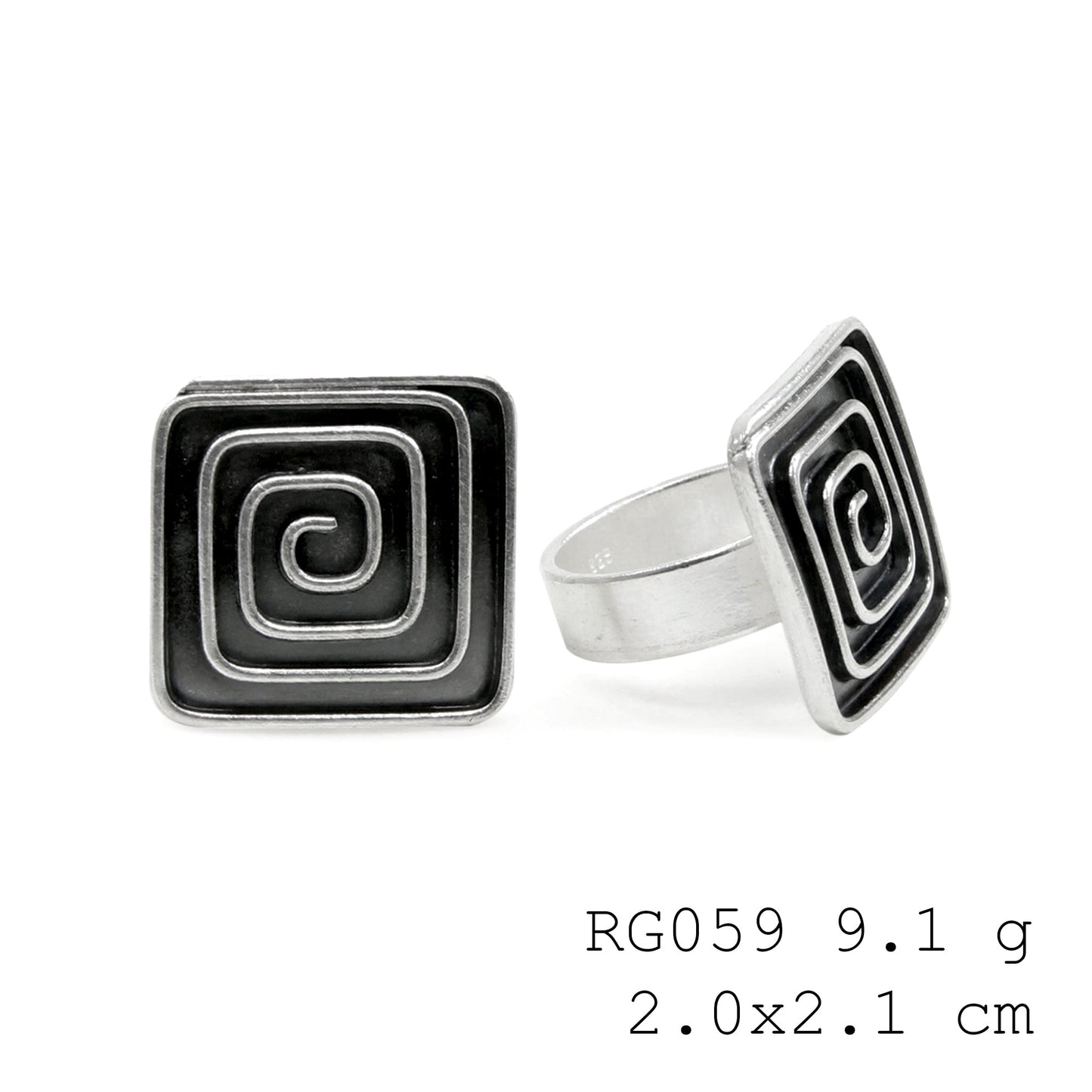 New favorite: This stunning shell silver ring.
