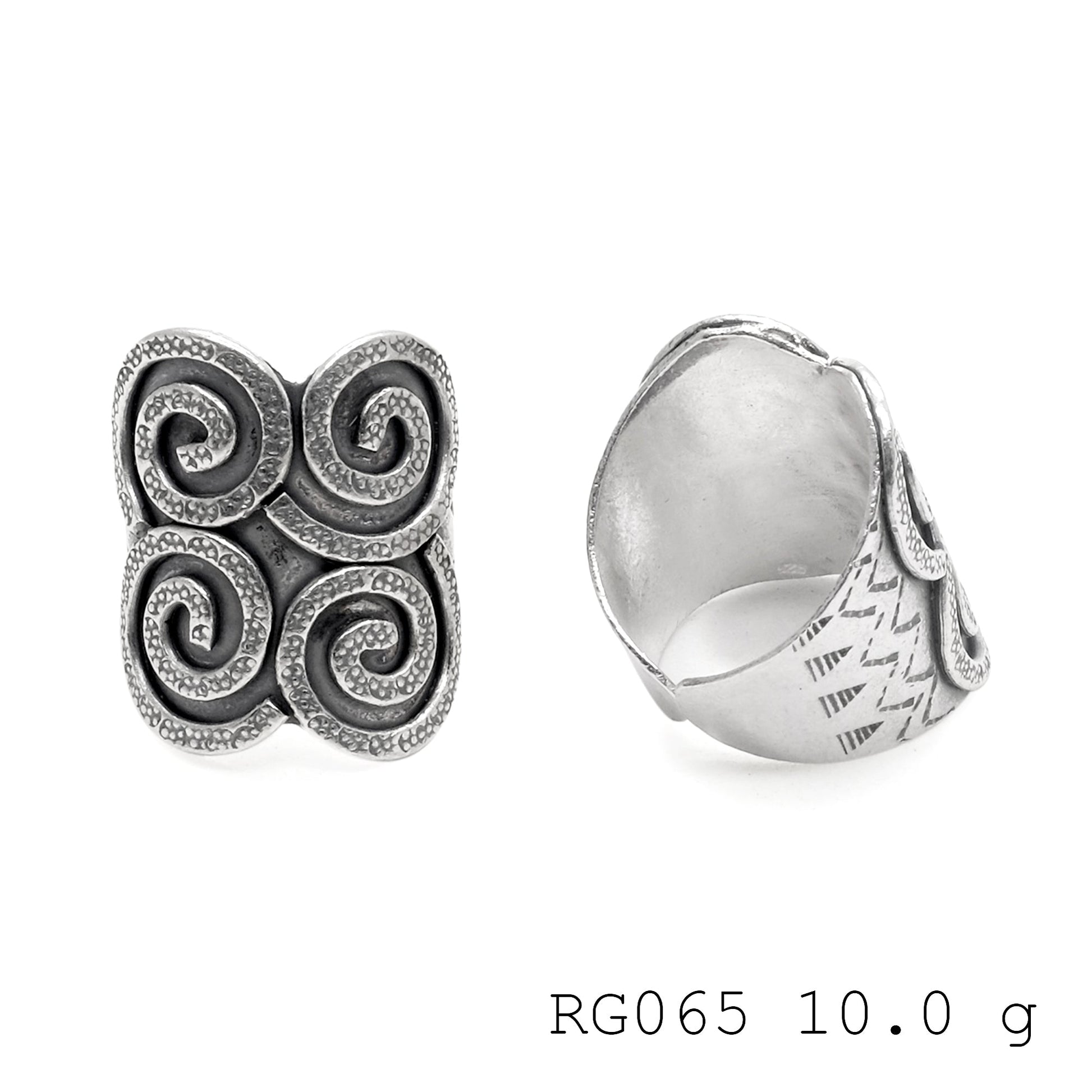 The perfect gift: A handcrafted silver ring.