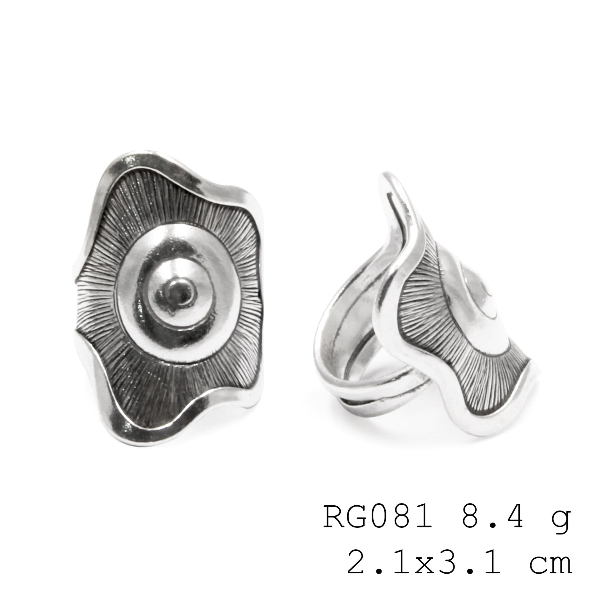 Handmade beauty. The Snail Shell Silver Ring.
