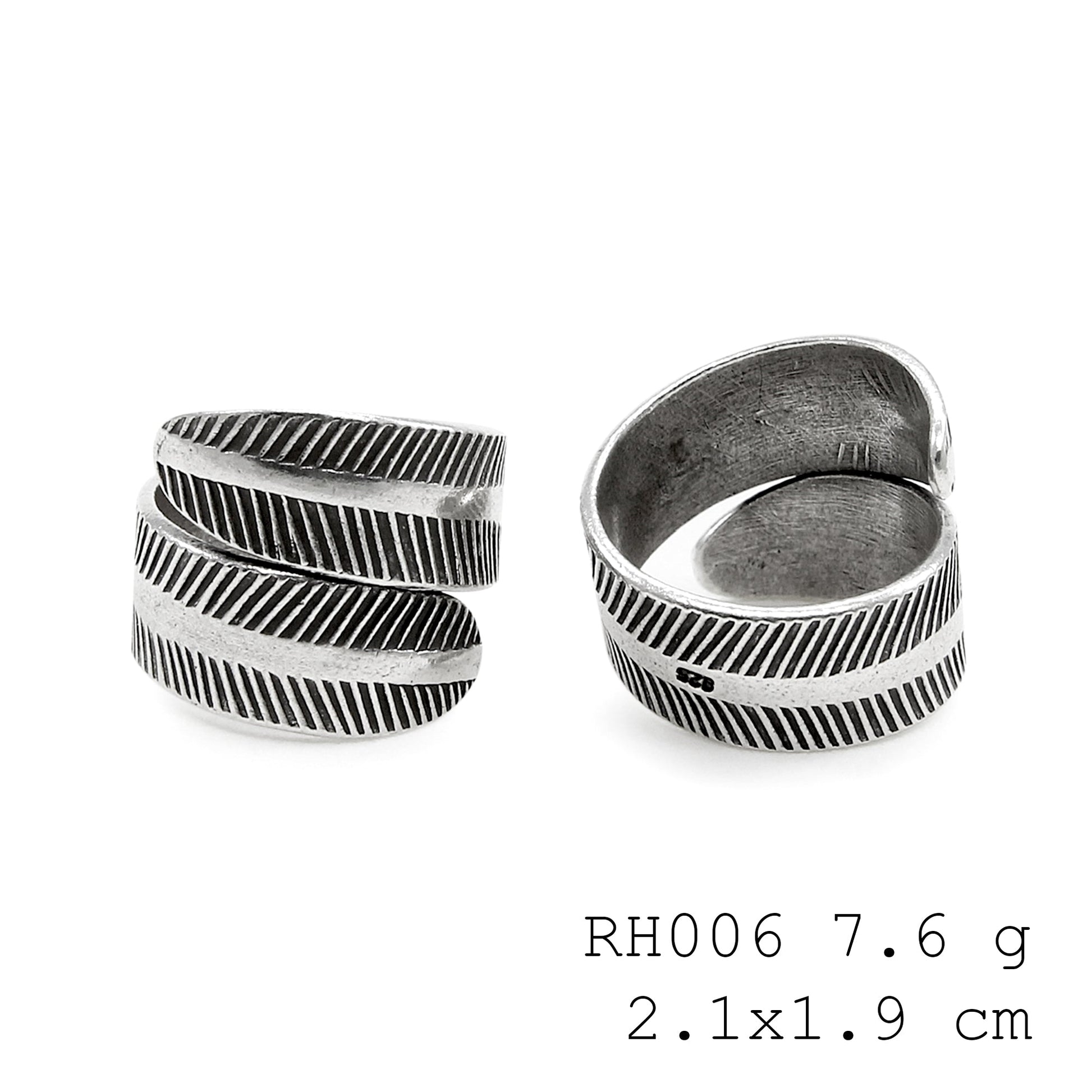 Pure sterling leaf silver ring.
