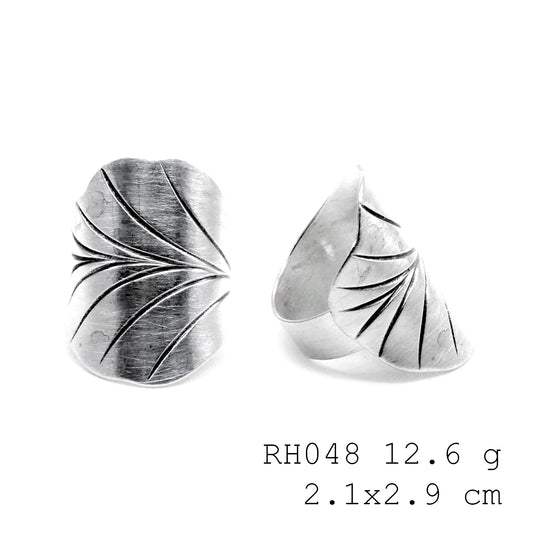 Unique gift alert! Handmade silver ring.