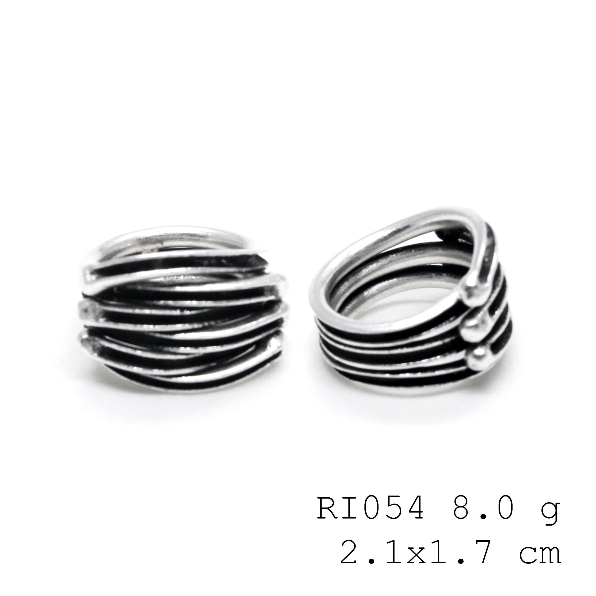 A one-of-a-kind piece. Snail line silver ring.