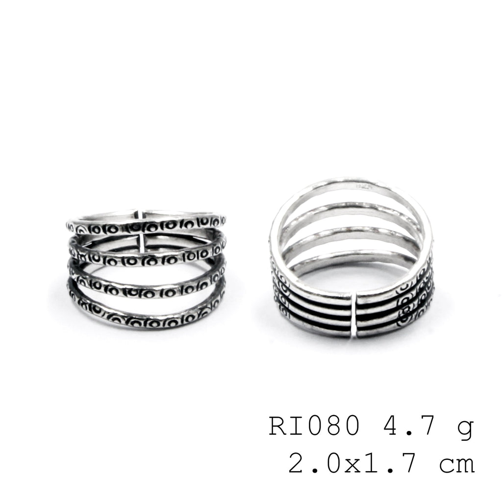 Get the look. Get the silver ring.