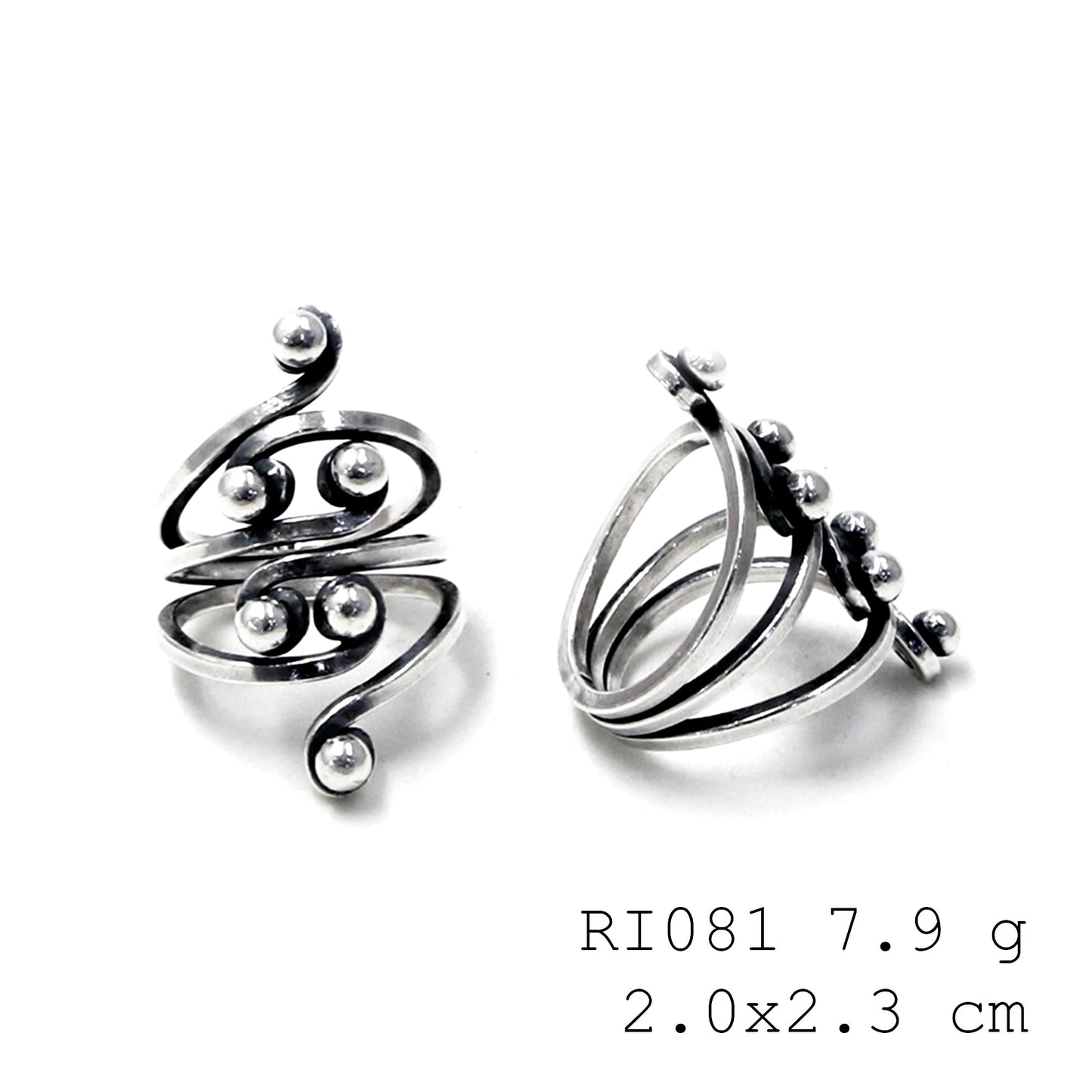 Handmade with passion. Exquisite silver ring.