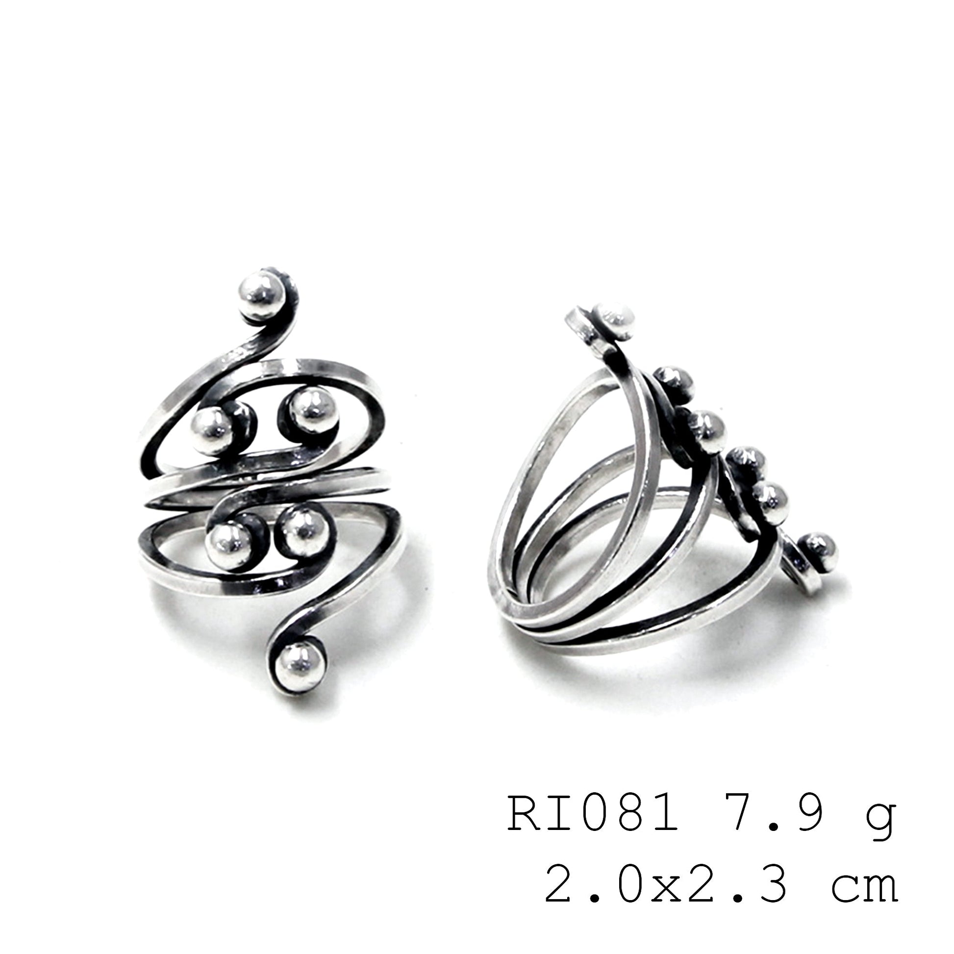 Handmade with passion. Exquisite silver ring.