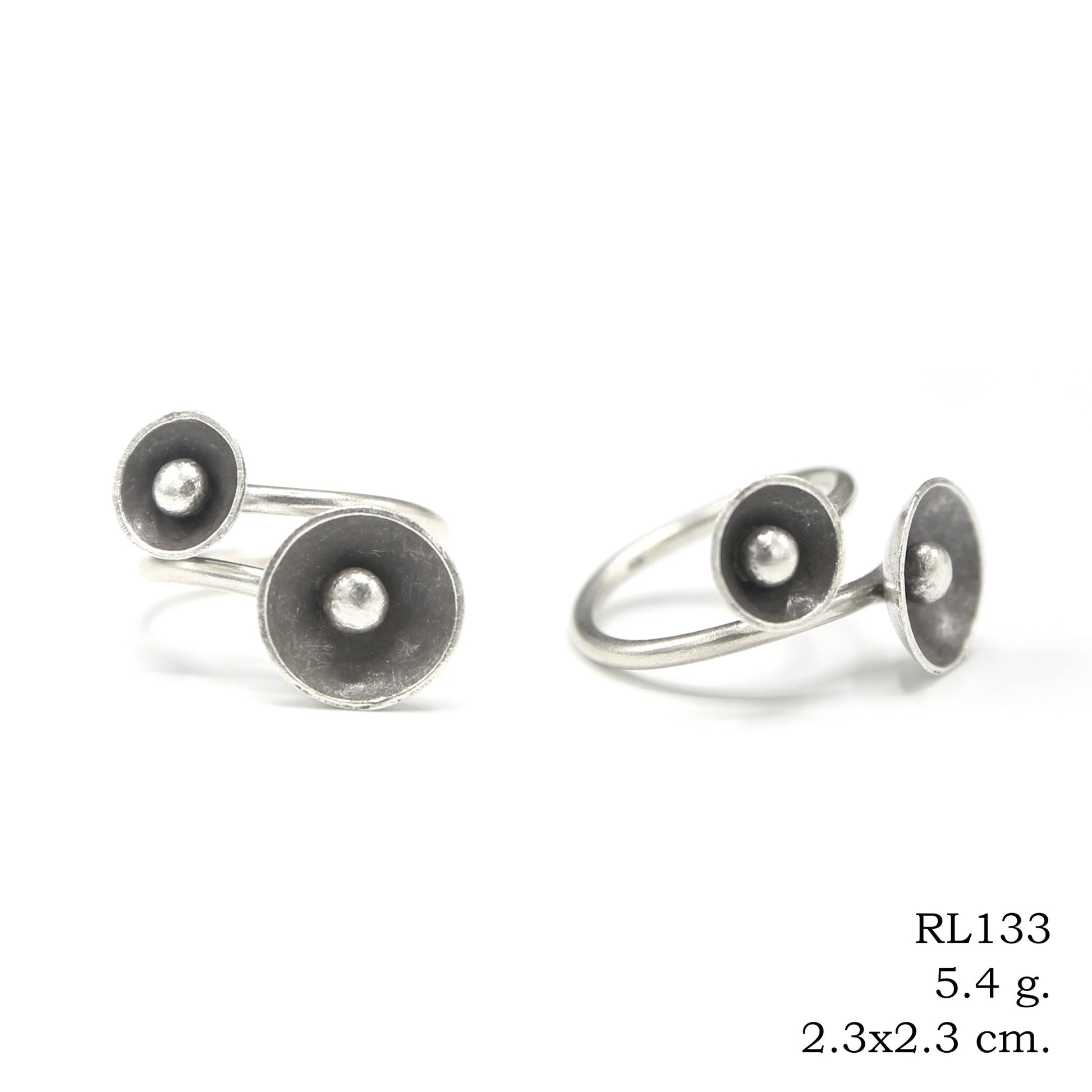 The artisan silver ring.