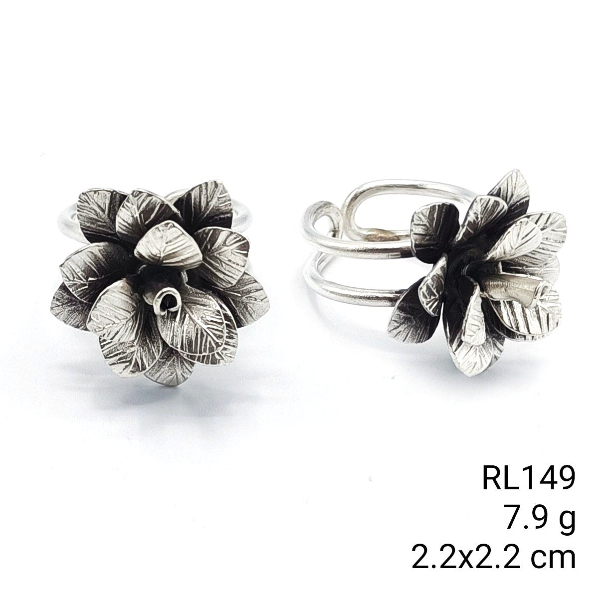 The ultimate flower silver ring.