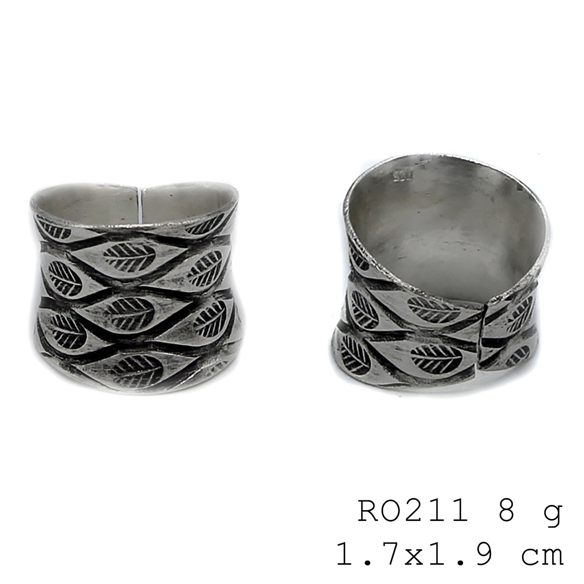 Celebrate the handmade with this silver ring.