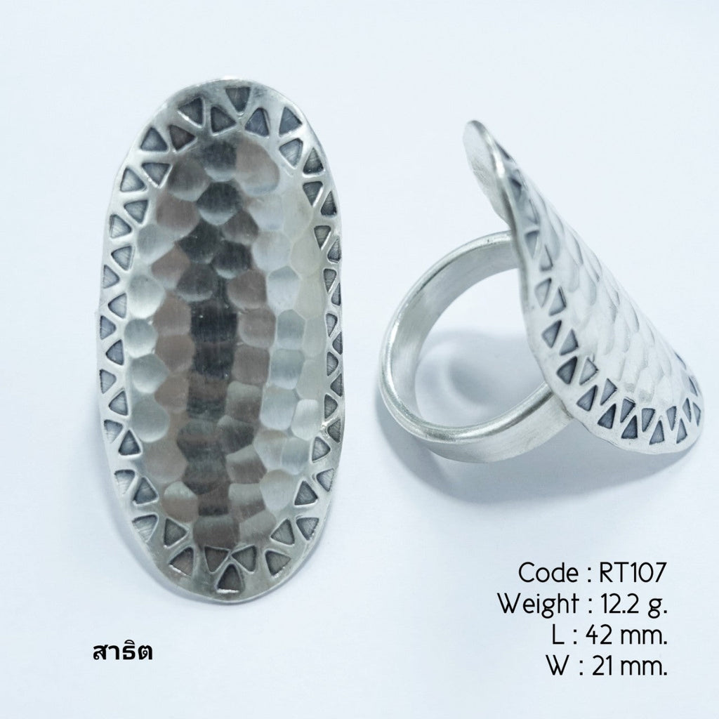 Hand-forged shine. A 98% pure silver ring.