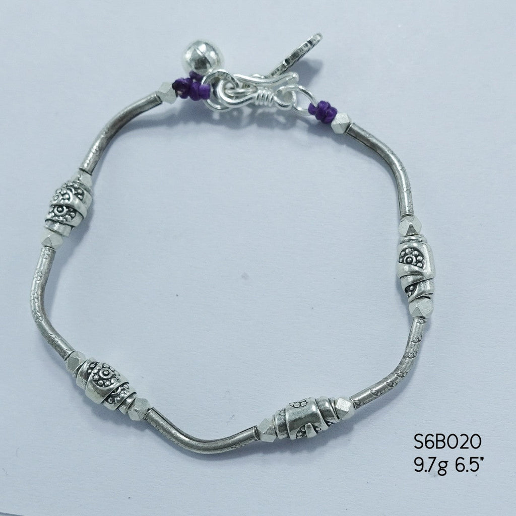 This silver bracelet isn’t just jewelry — it’s a statement.