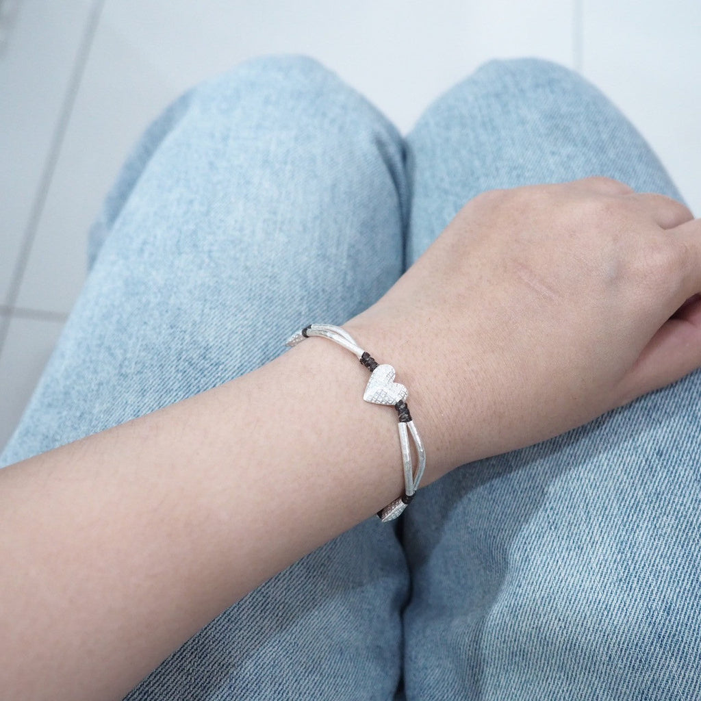 Elegance that endures. Grab this stunning bracelet.