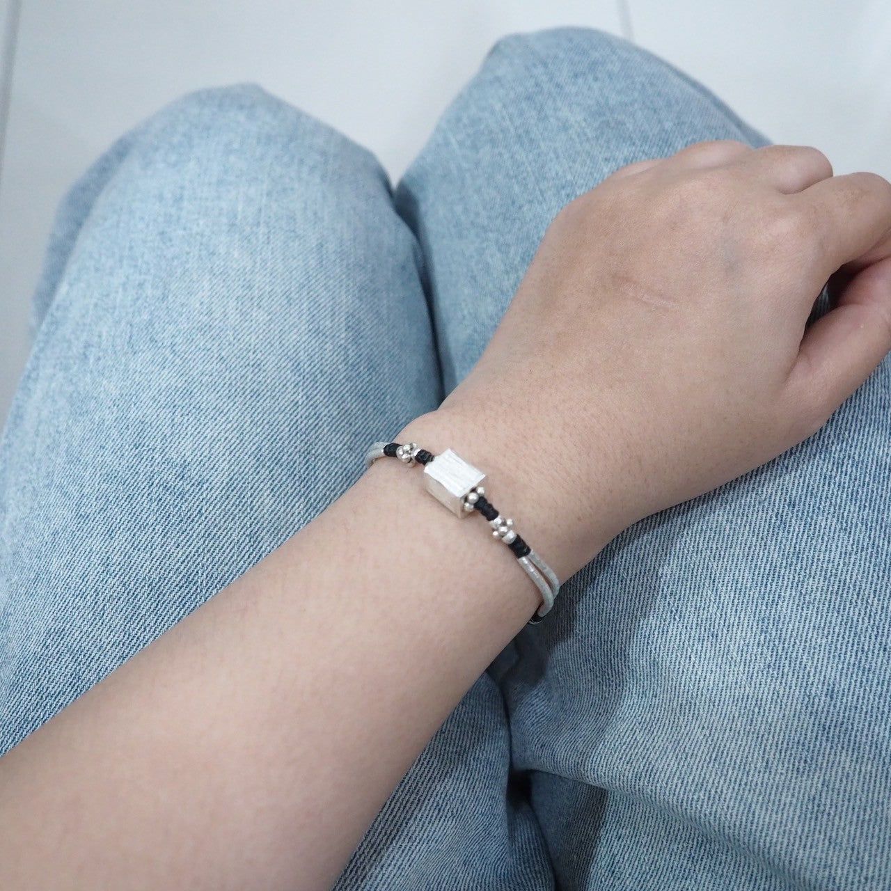 Handcrafted quality in this silver bracelet.