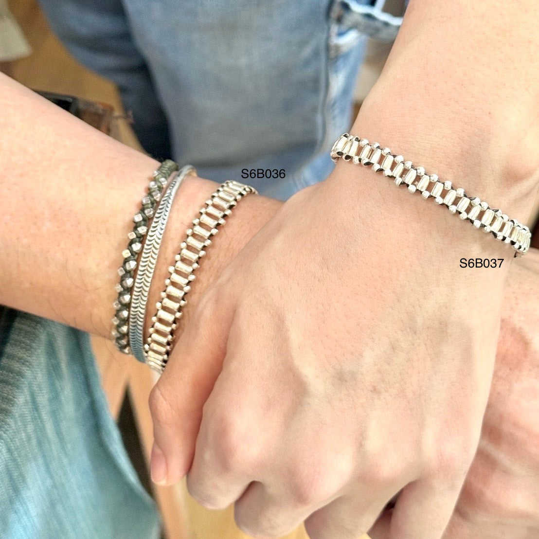 The ideal gift! Shop this silver bracelet.