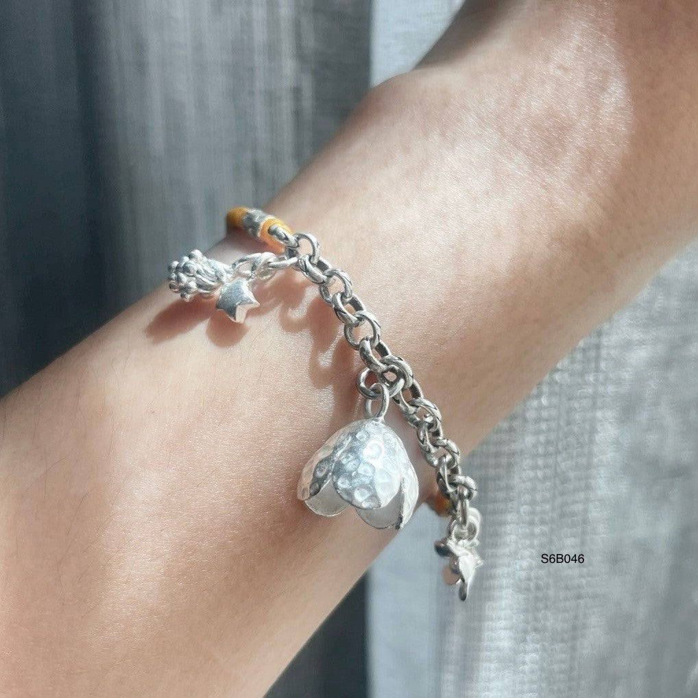 The perfect bracelet accessory for any occasion.