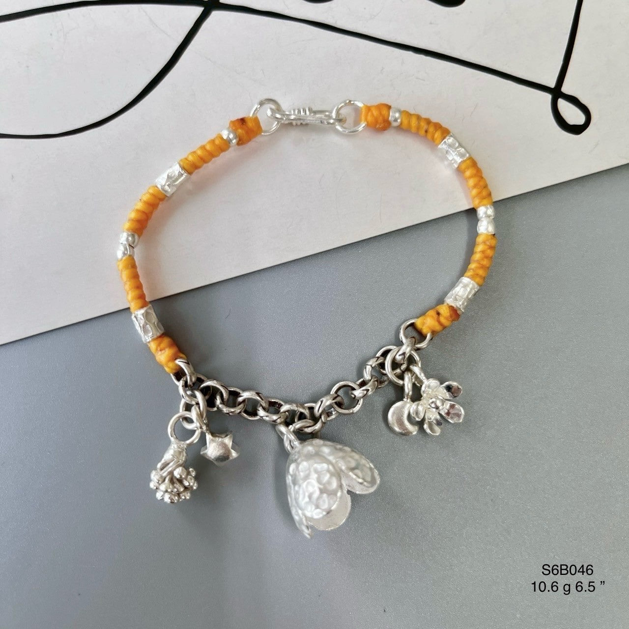 The perfect bracelet accessory for any occasion.