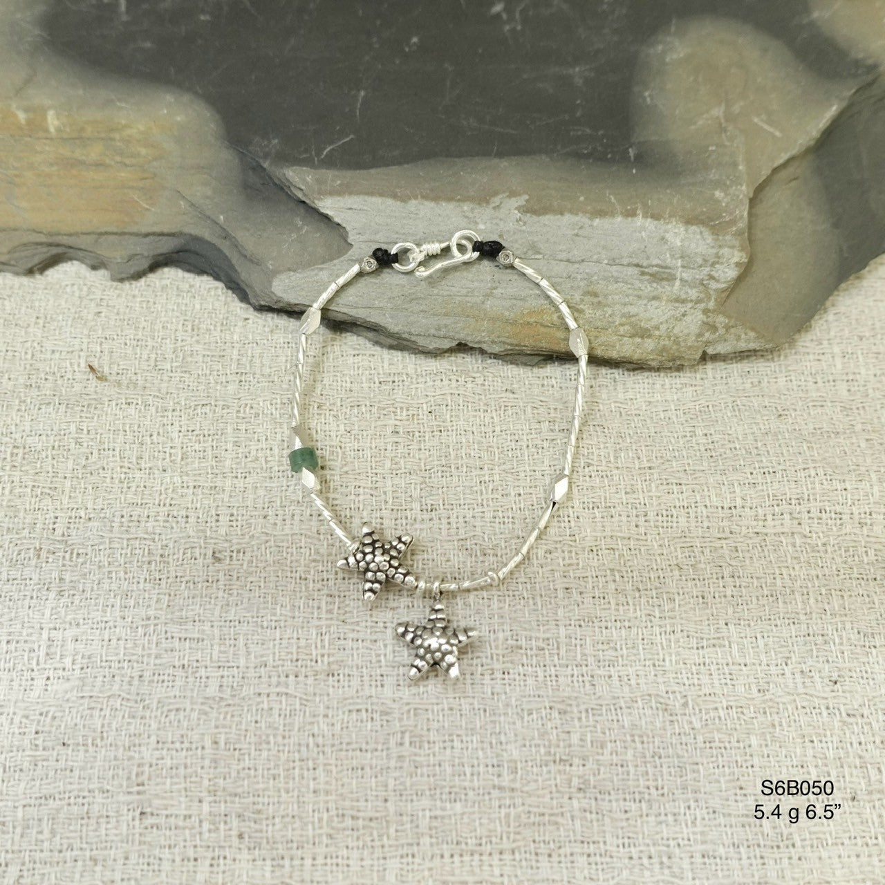 Gift the glow! Beautiful silver bracelet.