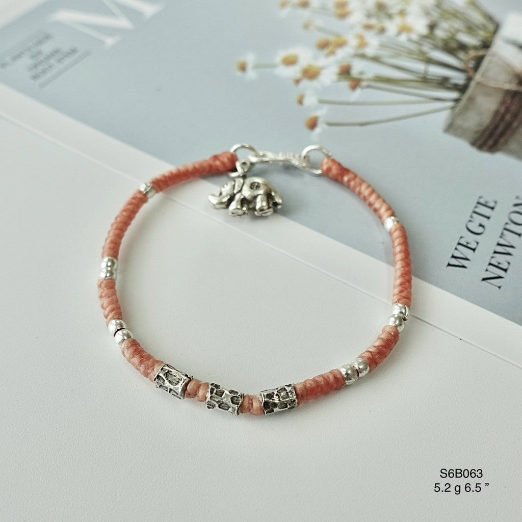 The bracelet that goes with everything.