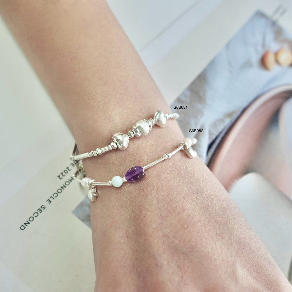 Superior craftsmanship in every loop of this bracelet.