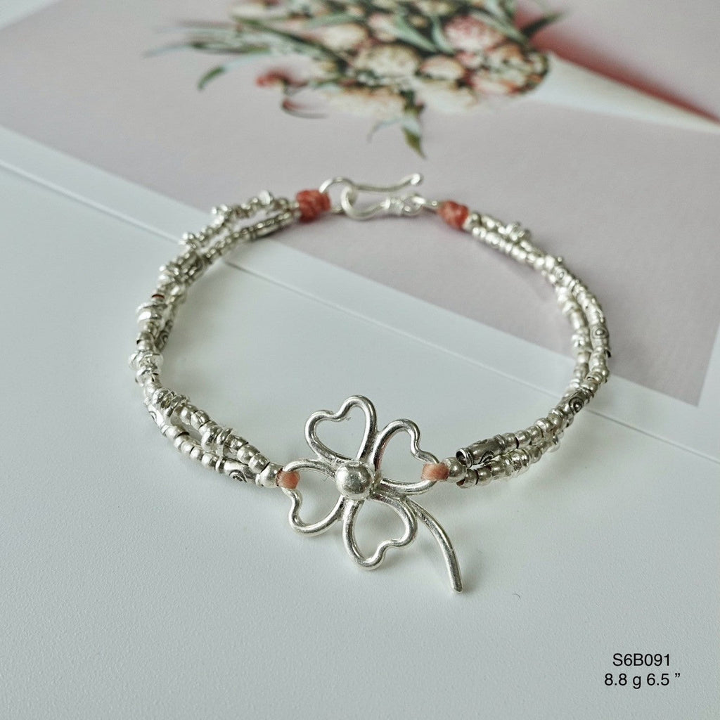 Just finished! New handmade bracelet drop.