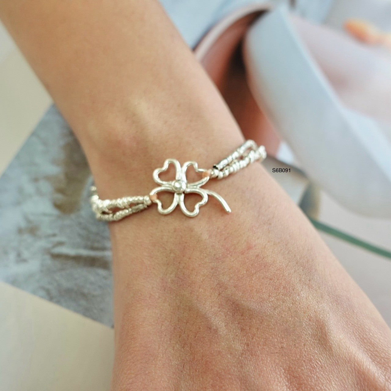 Just finished! New handmade bracelet drop.