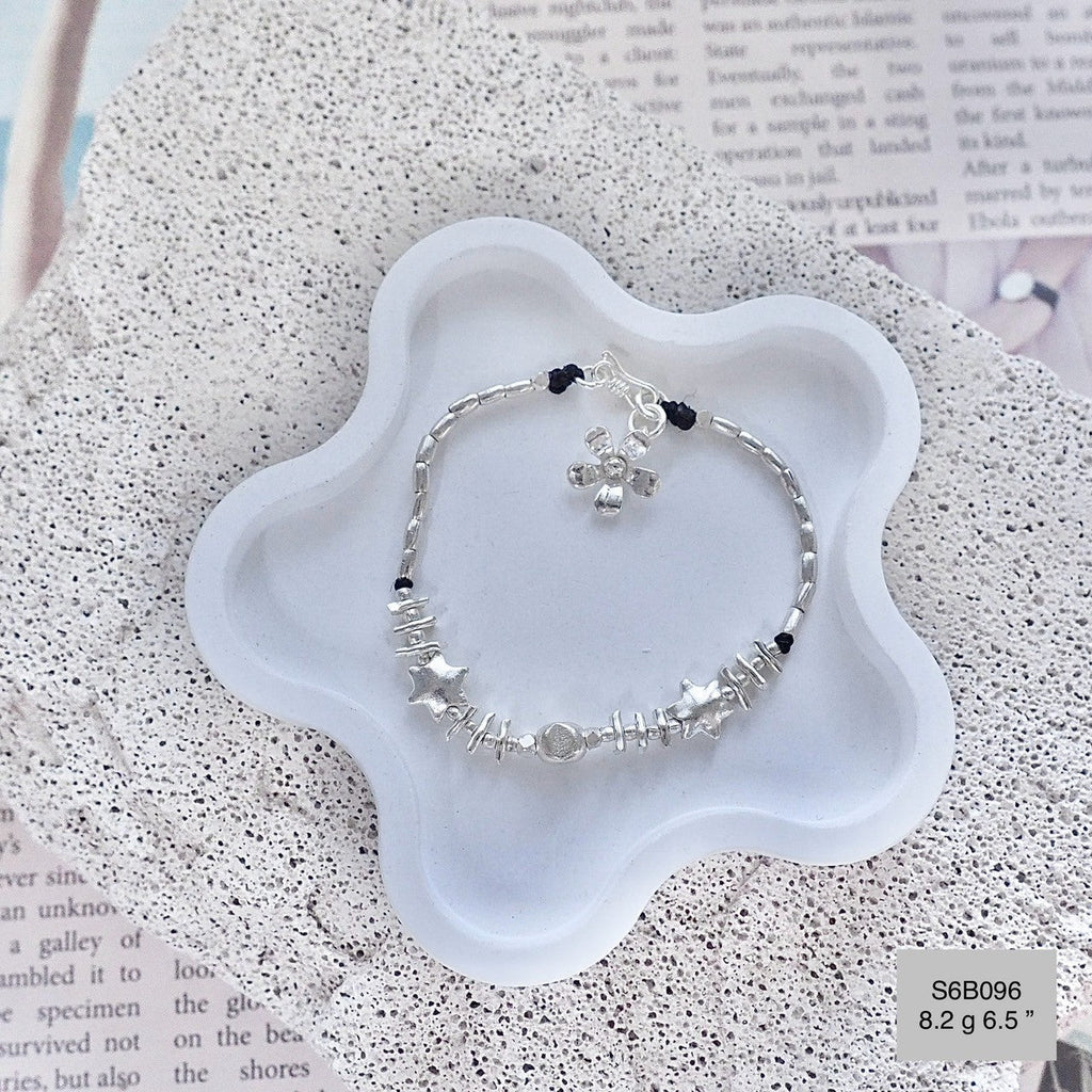 Wear a piece of my heart: this bracelet.