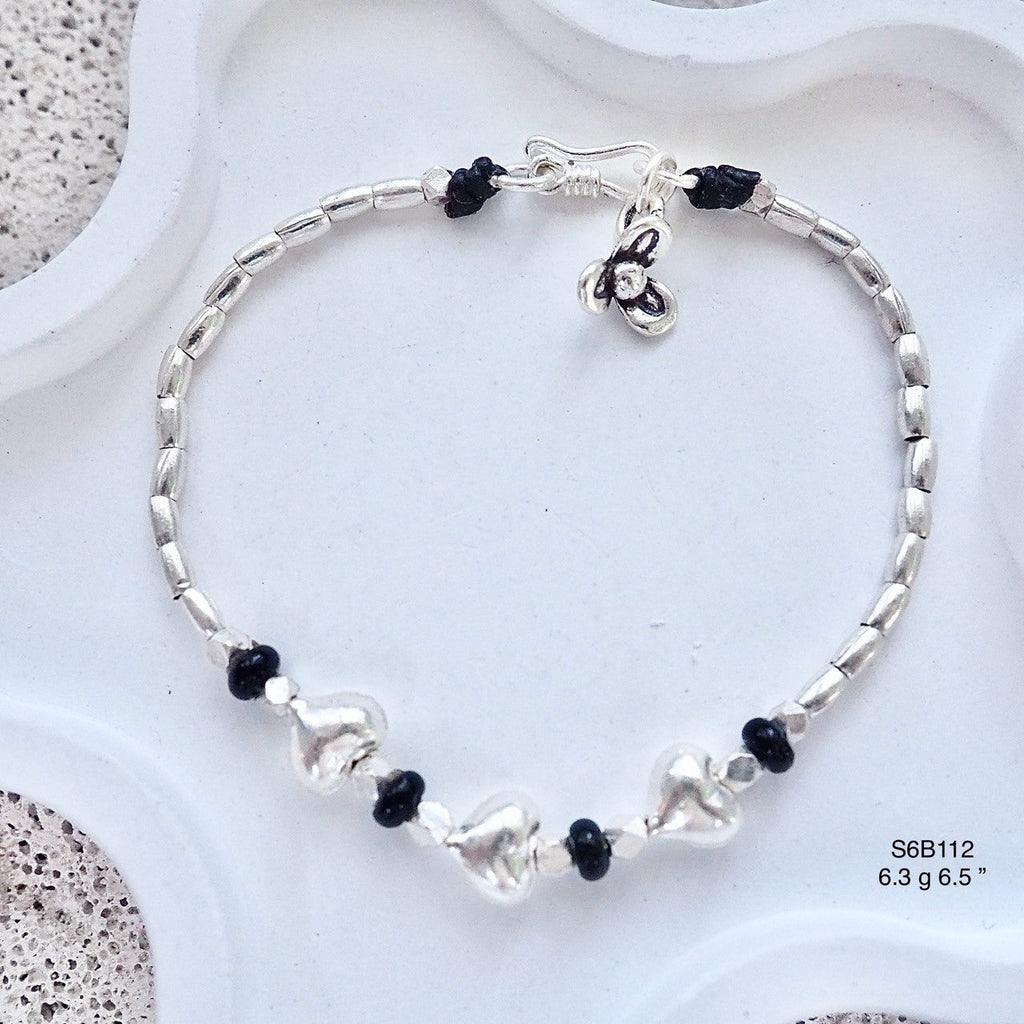 A bracelet that transcends trends. Handmade.