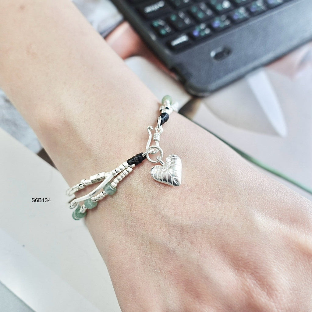 Lightweight and comfortable silver bracelet.