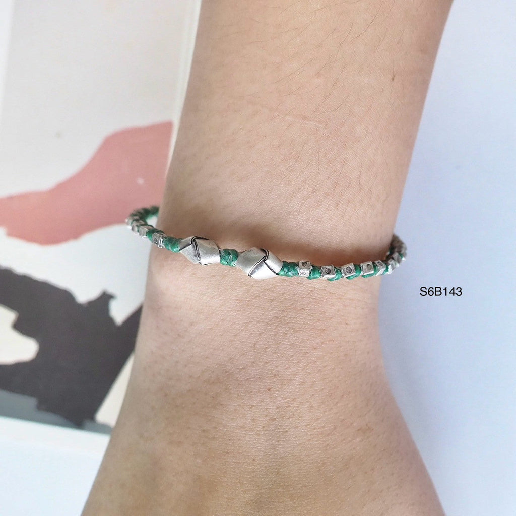 Inspired design, perfect silver bracelet.