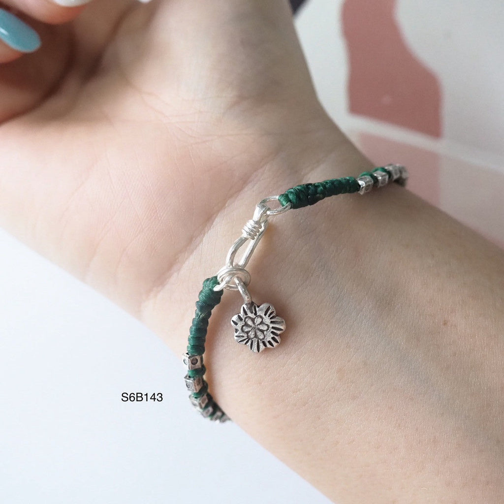 Inspired design, perfect silver bracelet.