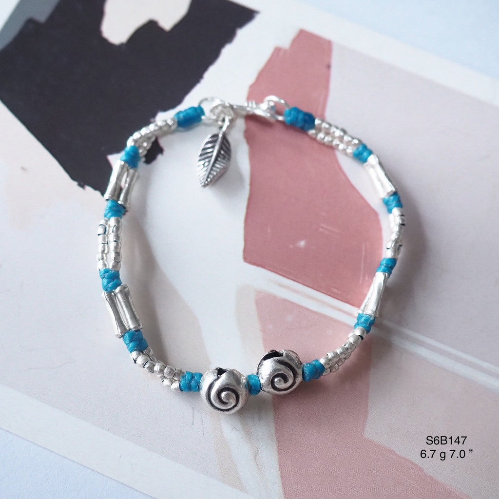 Start your legacy with this stunning silver bracelet.