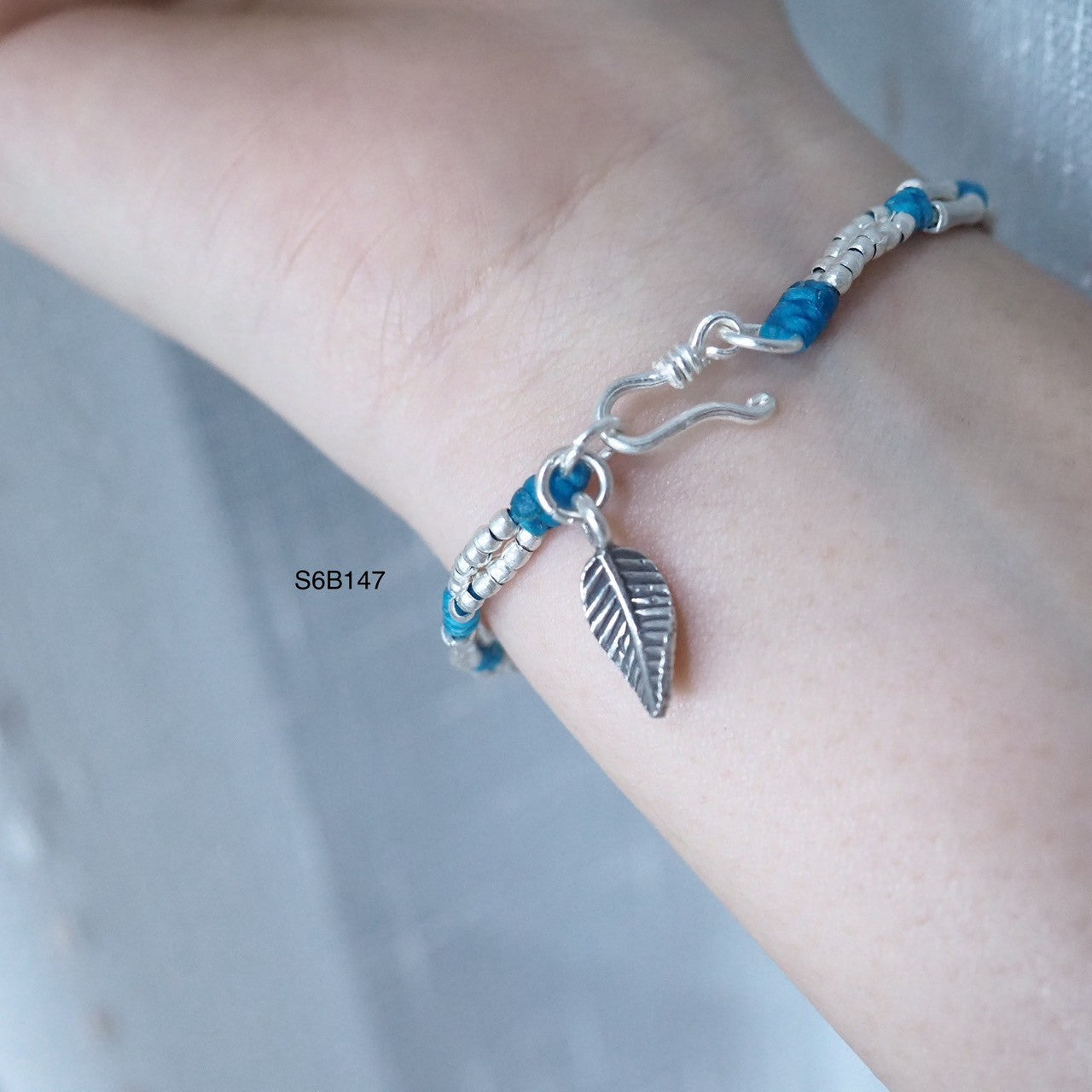Start your legacy with this stunning silver bracelet.