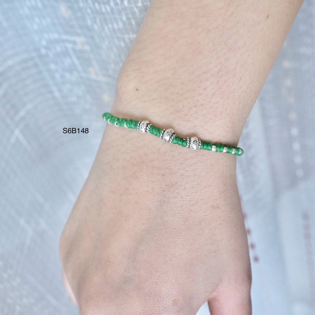 That beautiful, soft silver glow on this bracelet.