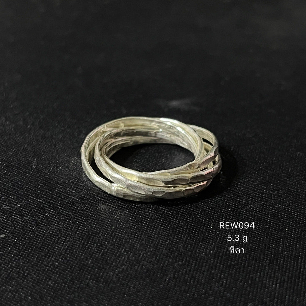 Beyond beautiful. Elevate your style with a solid silver ring.