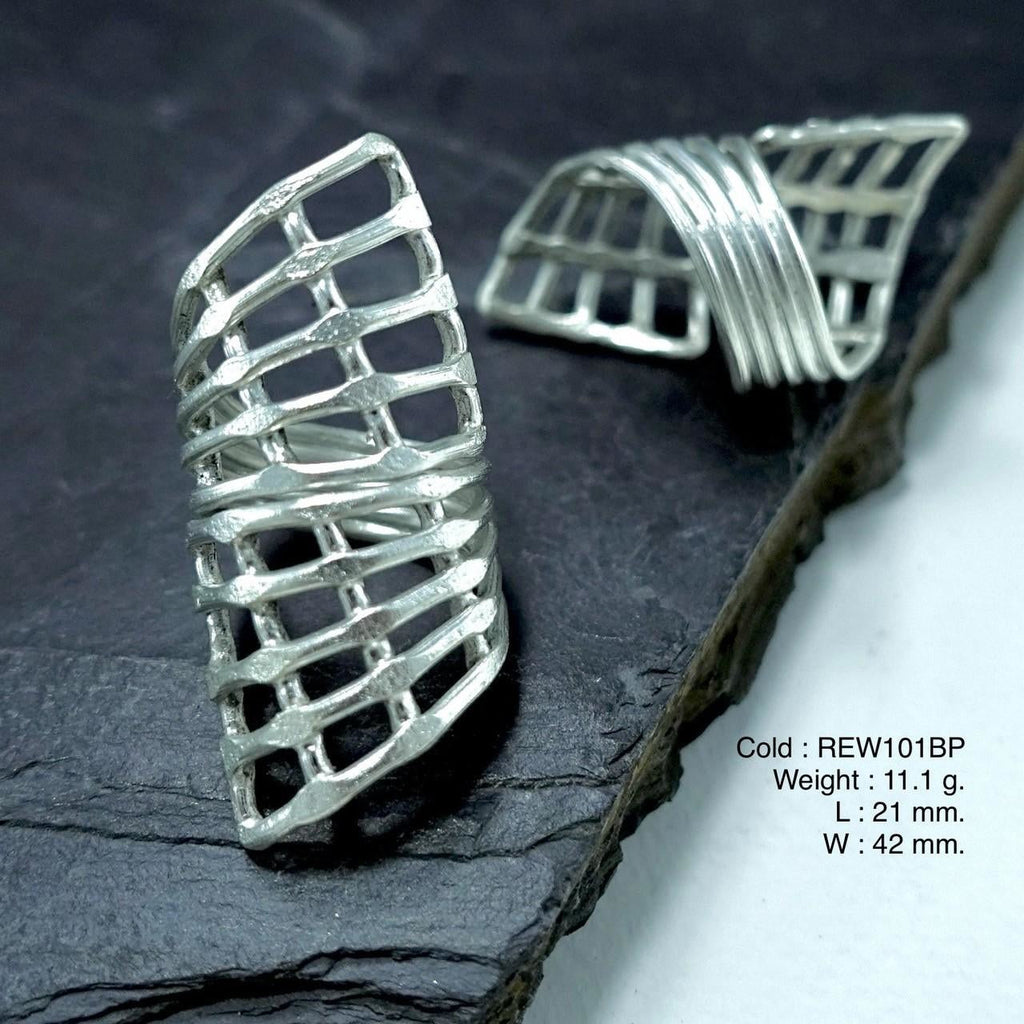 Beyond basic silver ring style.