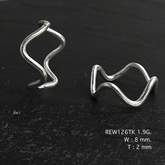 Must-have minimalist silver ring.
