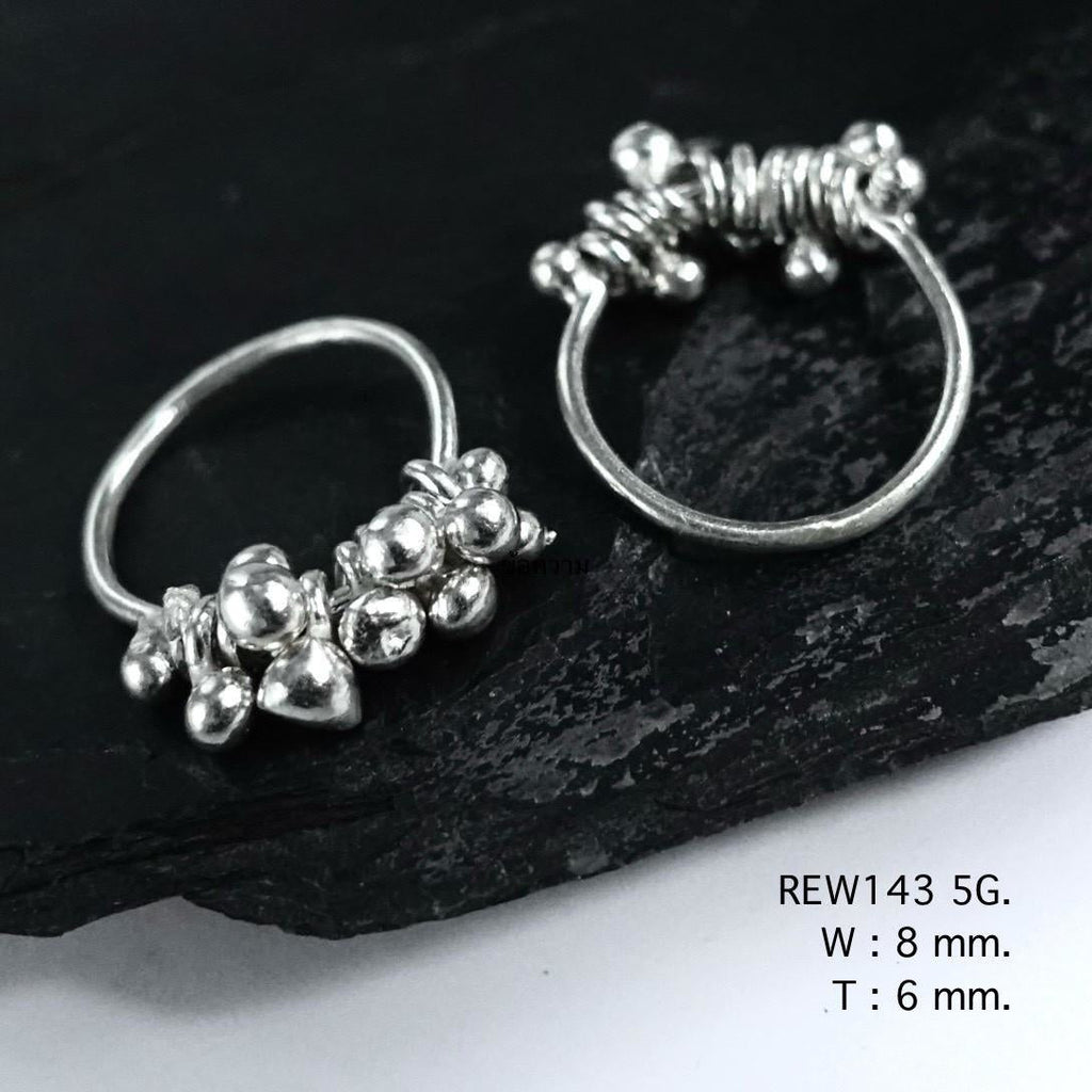 Pure love for this silver ring.