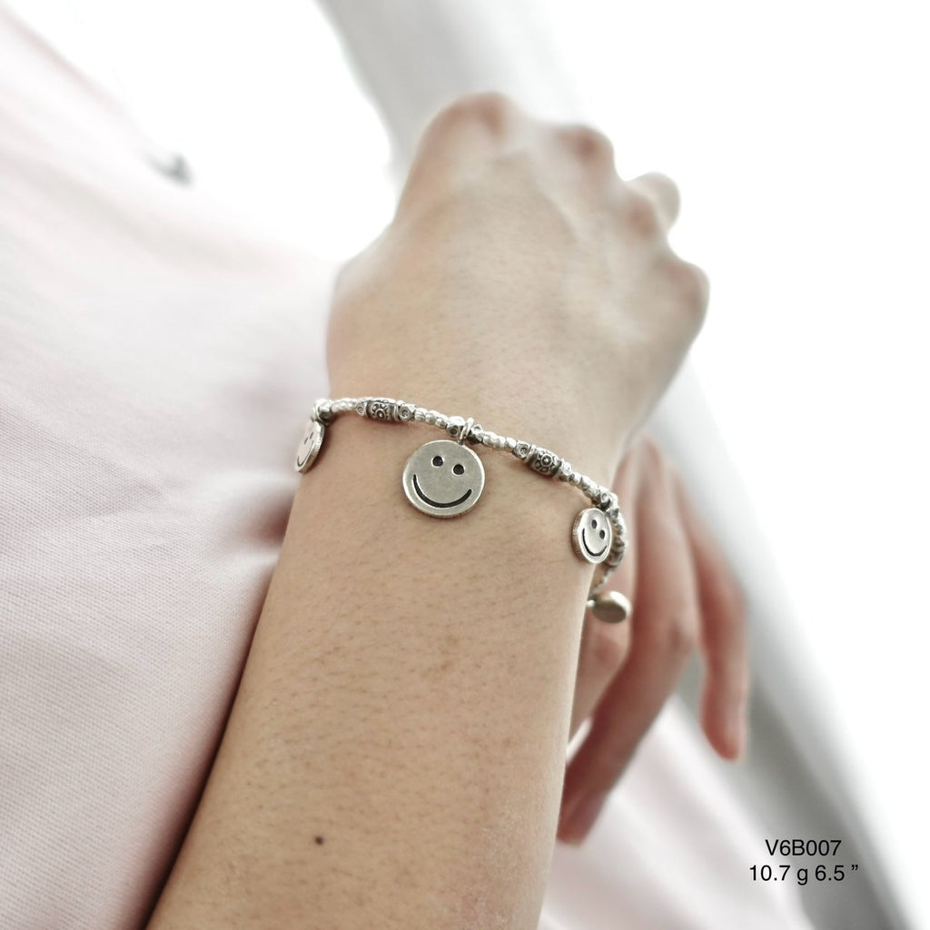 Our pure silver smile bracelet is here to brighten your day. handmade silver jewelry Thailand