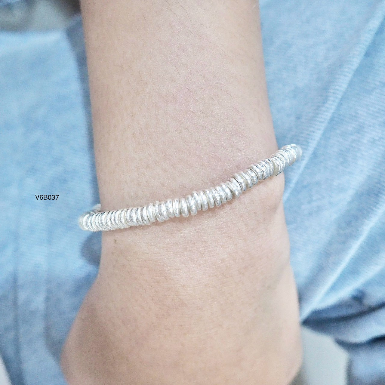 Gift-Ready Pure Silver Bracelet with Elegant Design