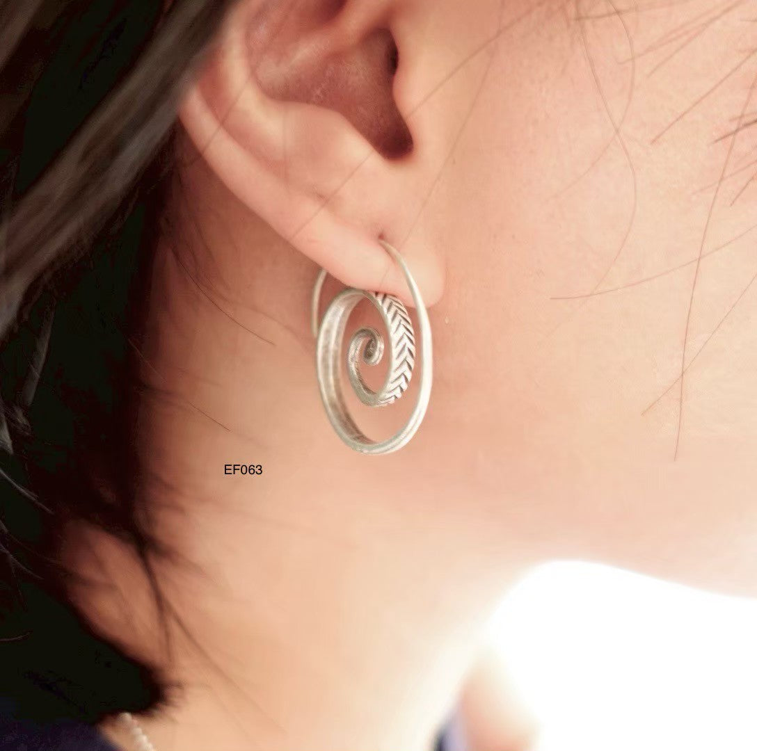 Silver earrigs. The beauty of handmade.