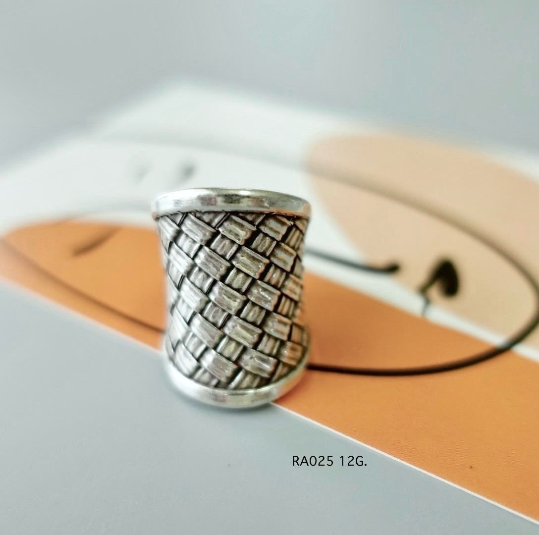 Adorn yourself. Wear silver ring.