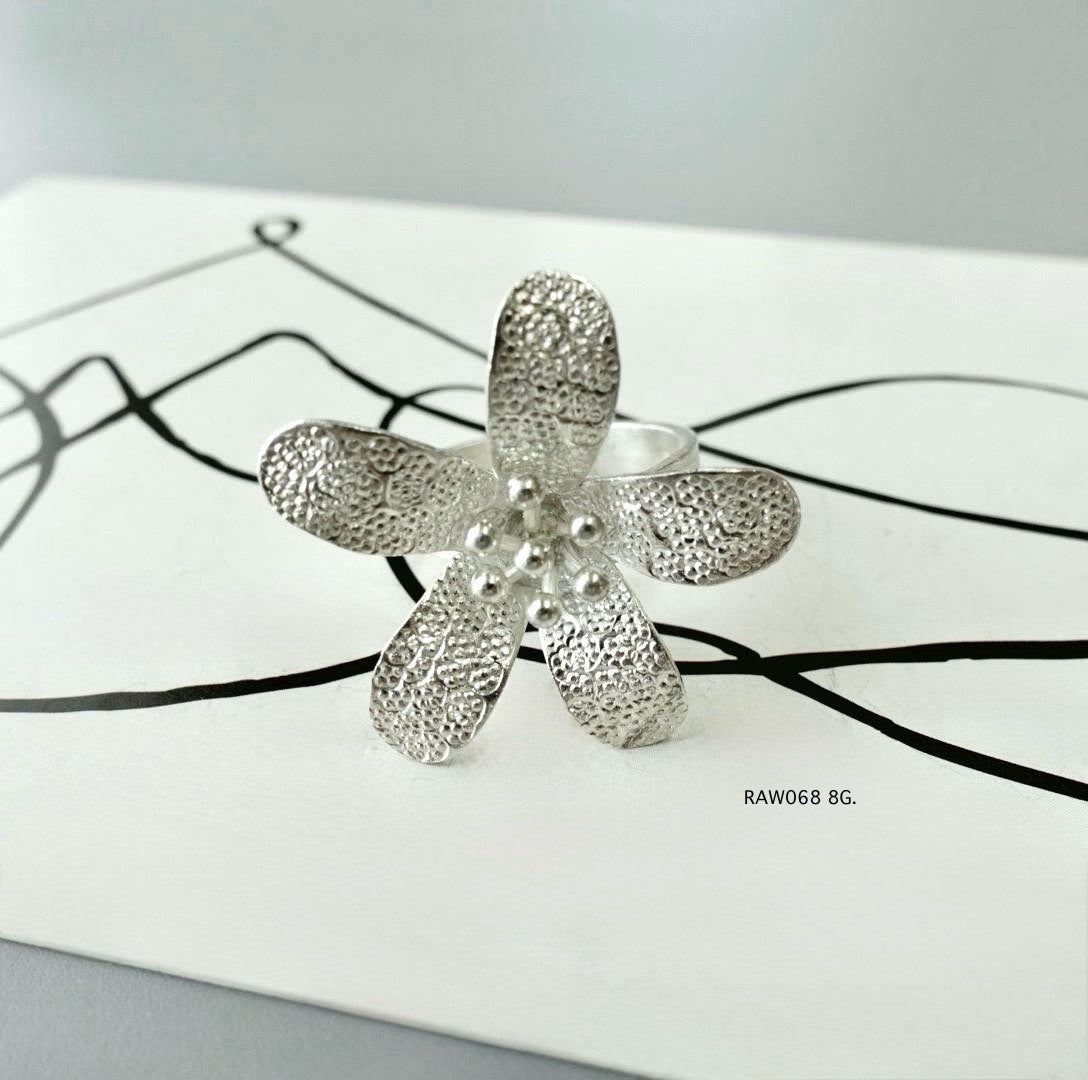 Bloom in silver. Handmade silver ring.