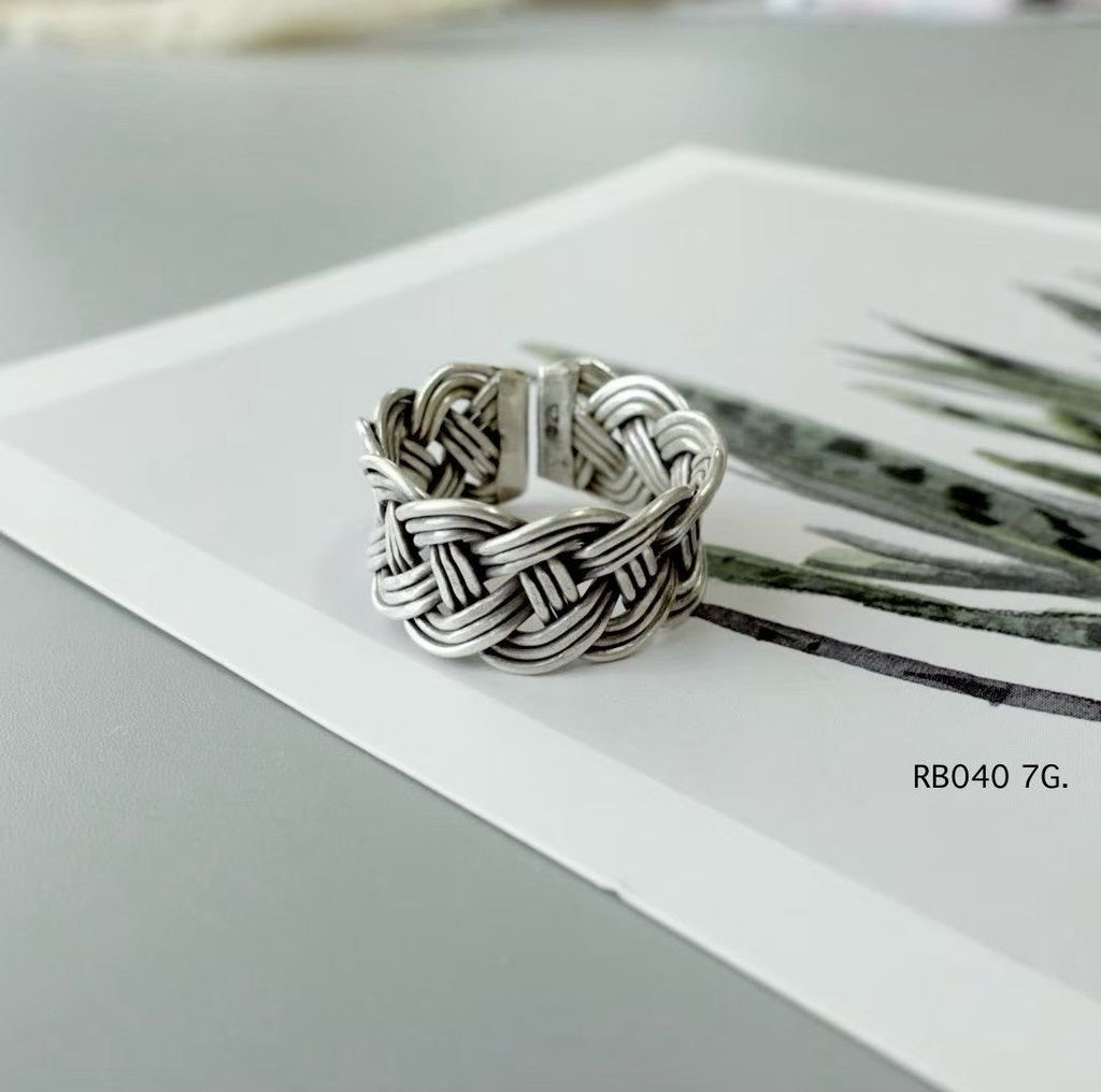 Silver ring. Timeless artistry, handcrafted by the hills.