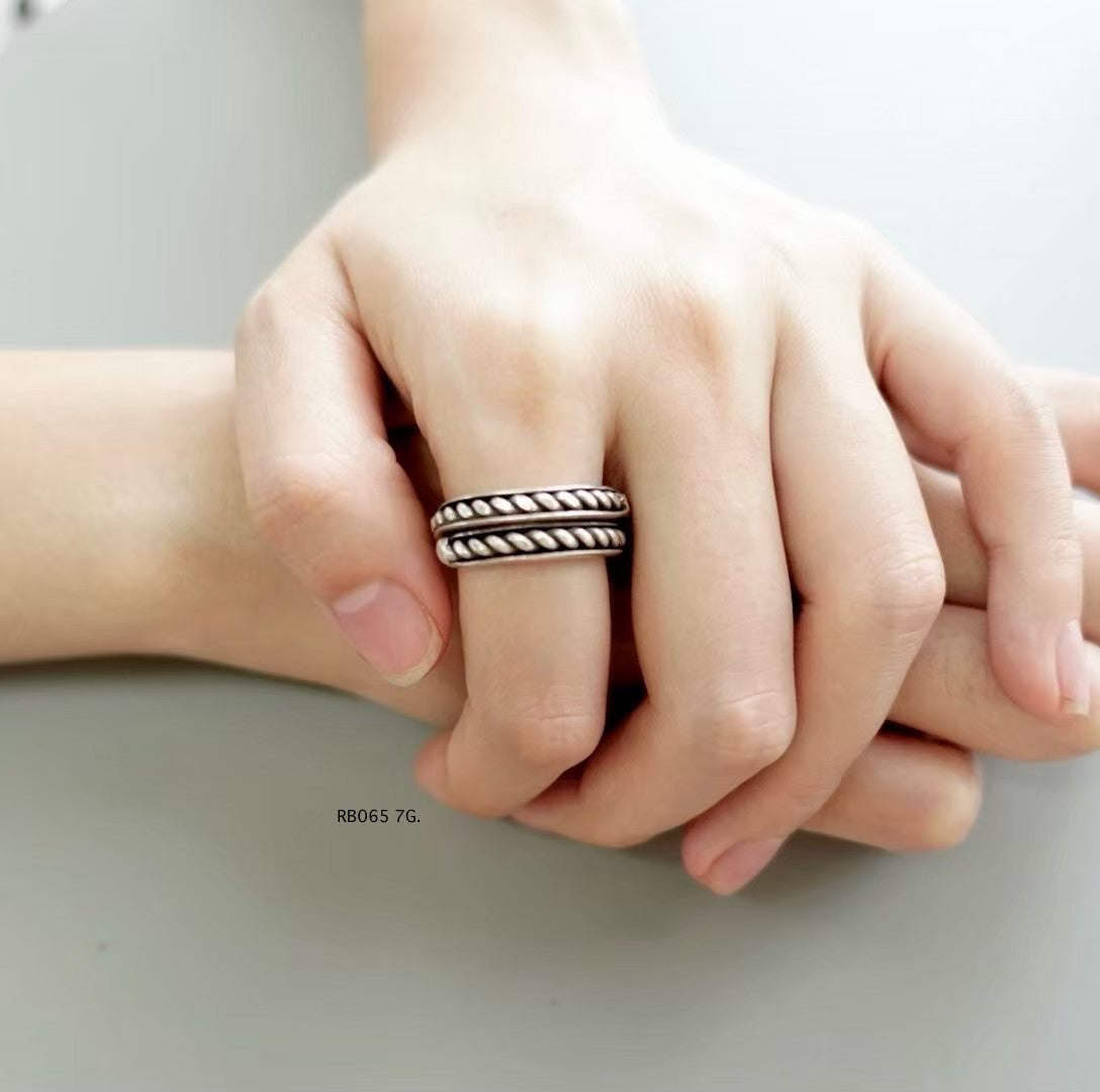 Silver ring. Silver stories from the mountains.