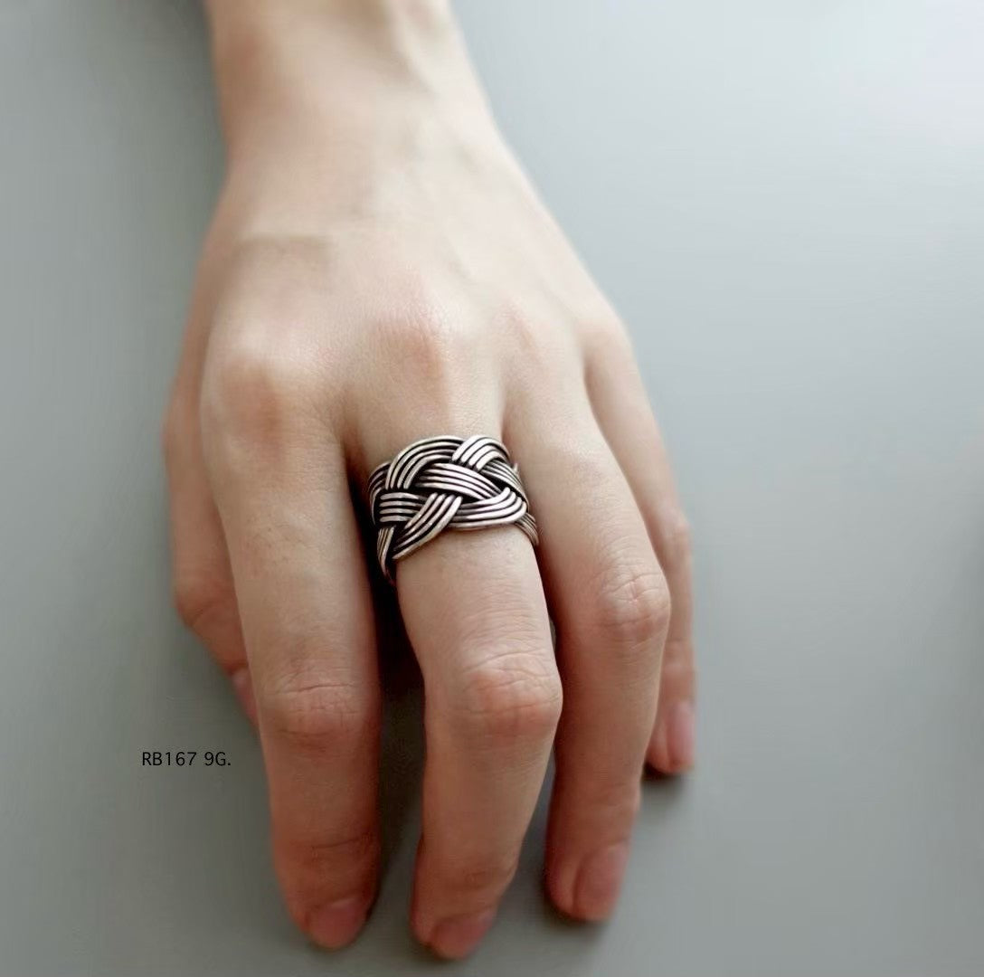 Silver ring. Chiang Mai artistry, captured in silver.